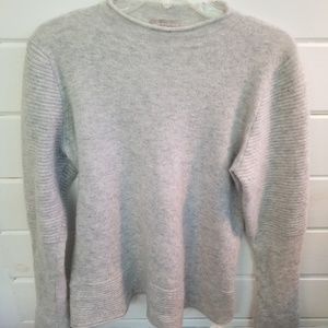 Women's sweater